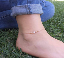 Load image into Gallery viewer, Women's Pearl Anklet