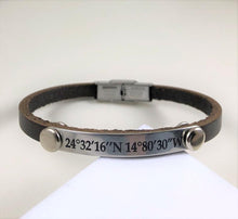 Load image into Gallery viewer, Custom Thin Leather Bracelet w/ Metal plate